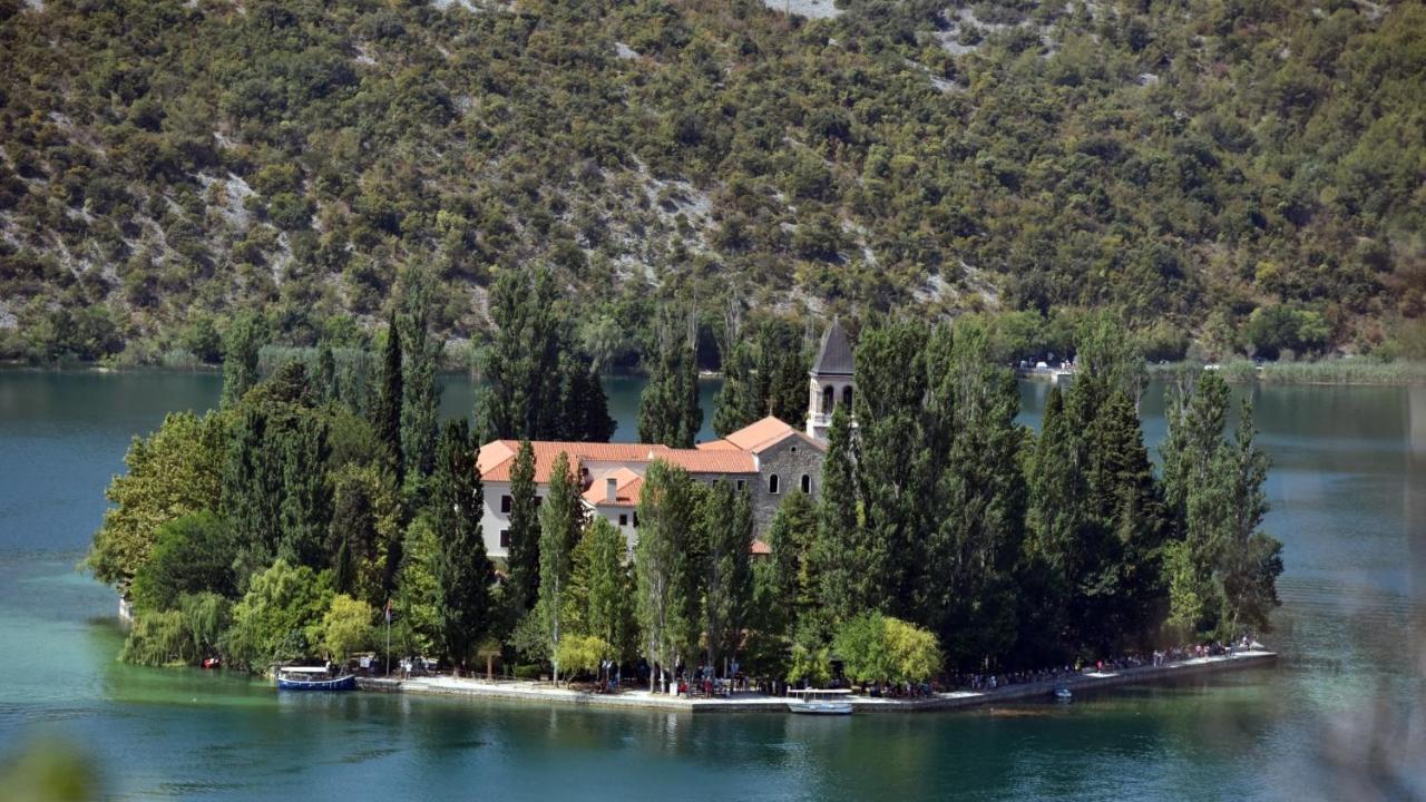 Stone House Villa Kaocine Exterior photo